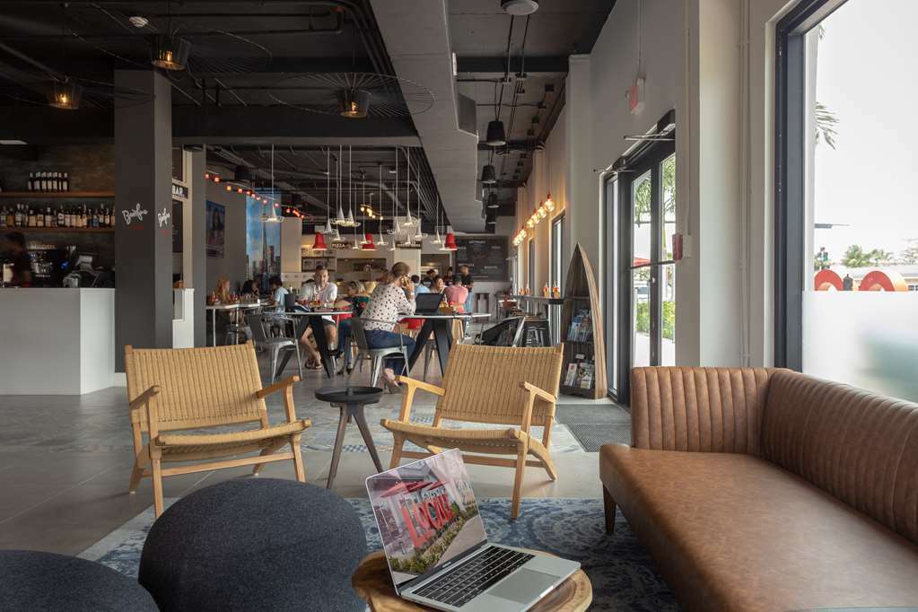 The Locale Hotel Grand Cayman George Town Instalações foto